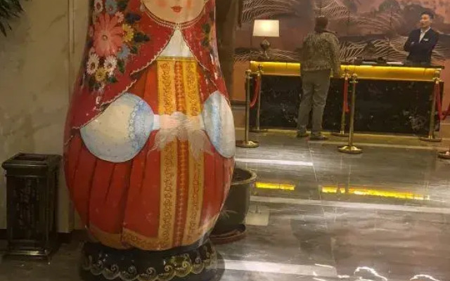 Yunwei Business Hotel