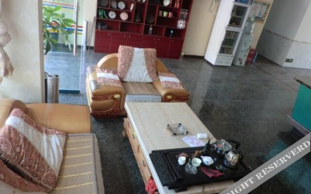 Tianhong Business Hostel