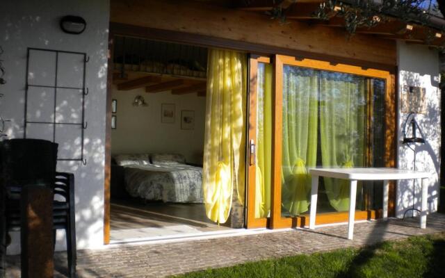 B&B Camister
