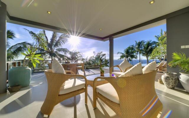 Malimbu Cliff Villa