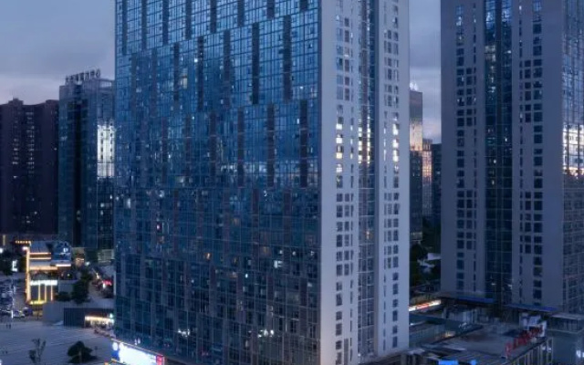 HUACHENG·V Time Walk Hotel (Guanshanhu Park Lincheng West Road Subway Station Branch) – Outside – Guiyang