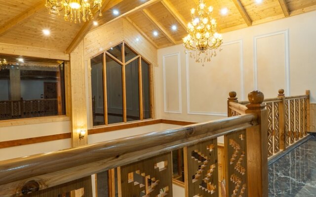 Rustic Wood Manali