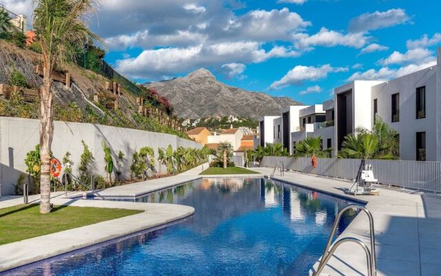 A-VITA Azahar Luxury Apartments