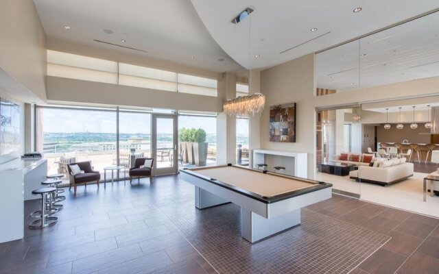 Global Luxury Suites at Metropolitan North