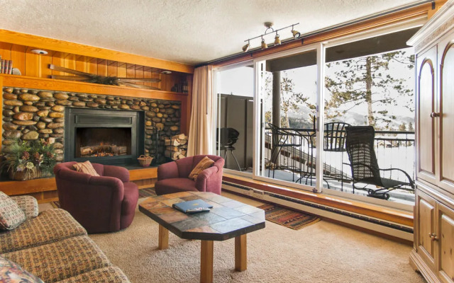 Pines Condominiums in West Keystone by Key to the Rockies