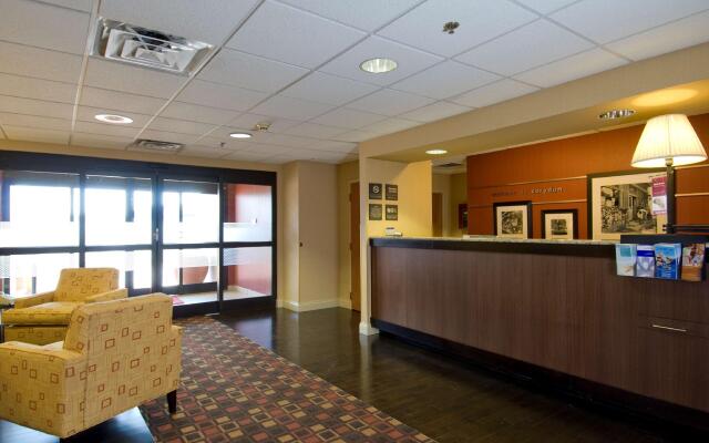 Hampton Inn Corydon