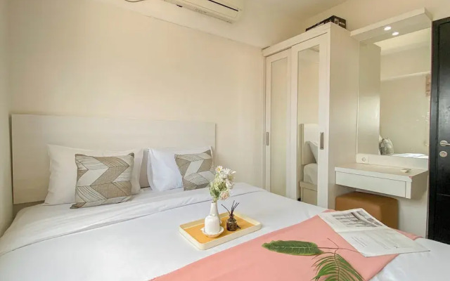 Best Location And Cozy 2Br At The Wave Kuningan Apartment