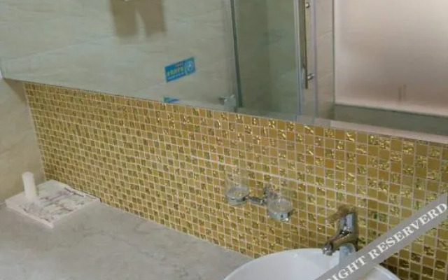 Shimao Sunshine Hotel (Qingliu Bus Station)