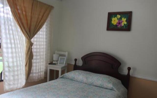 Allamanda Rooms