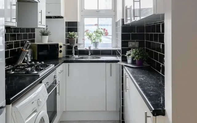 Sussex Gardens Apartments