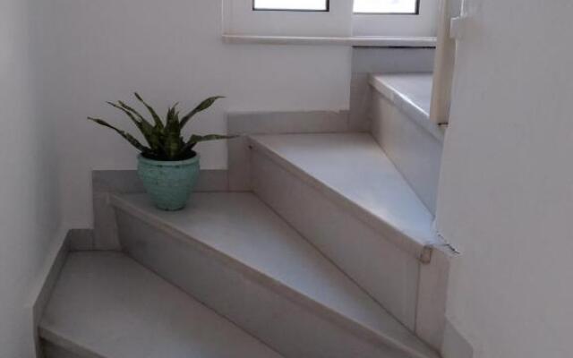 Red Rock and View Leonidio maisonette studio