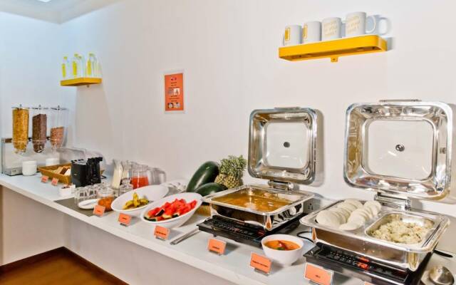 X by Bloom - Manyata