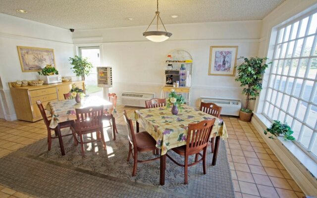 Americas Best Value Inn Richmond South