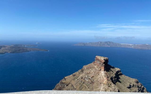 La Roka, Cliffside Memories