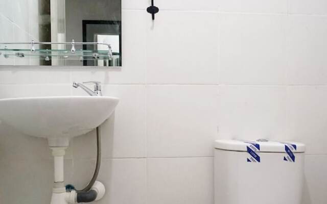 1125 Sani Guest House