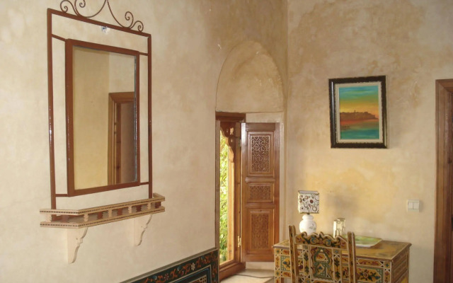 Riad Marlinea