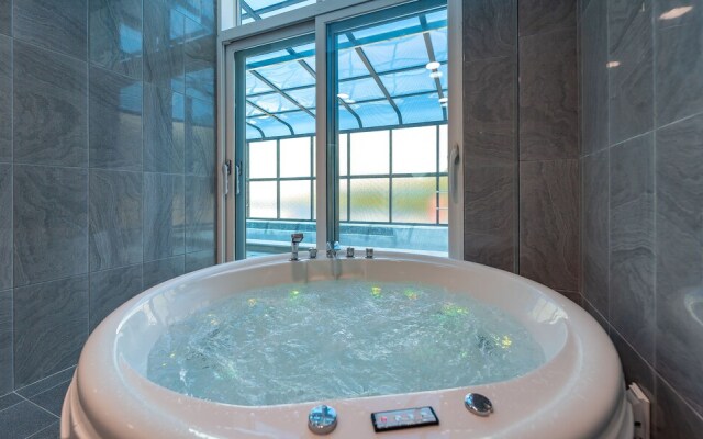 Obladi Resort & Pool Villa