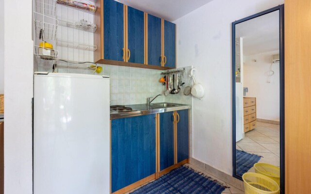 Nice Apartment in Dramalj With Wifi and 1 Bedrooms