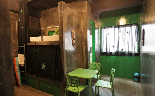 W Hostel Boracay