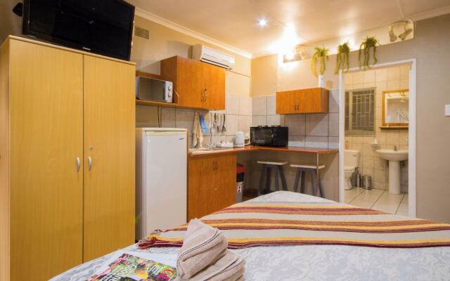 Marle' Lodge Bed & Breakfast