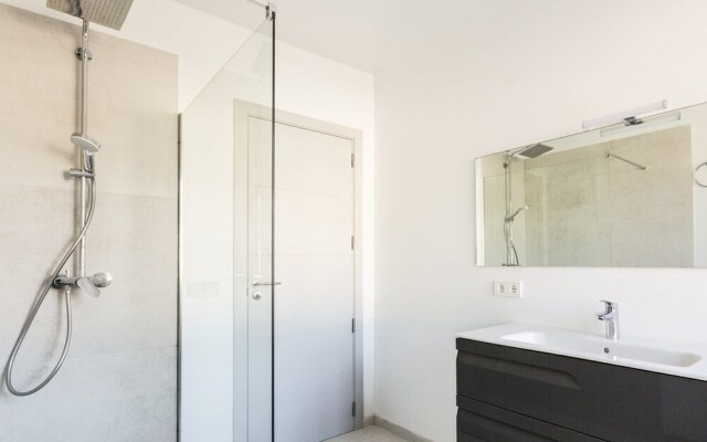 Residence by G Can Rochet