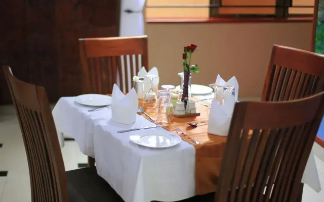 Marie's Royale Hotel