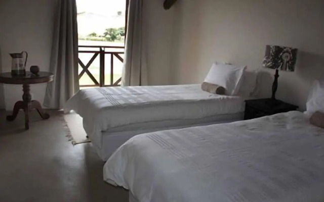 Tides Lodge