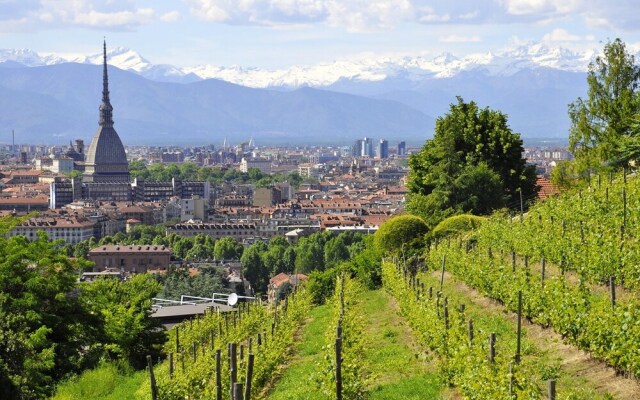 Apartment With one Bedroom in Torino, With Balcony