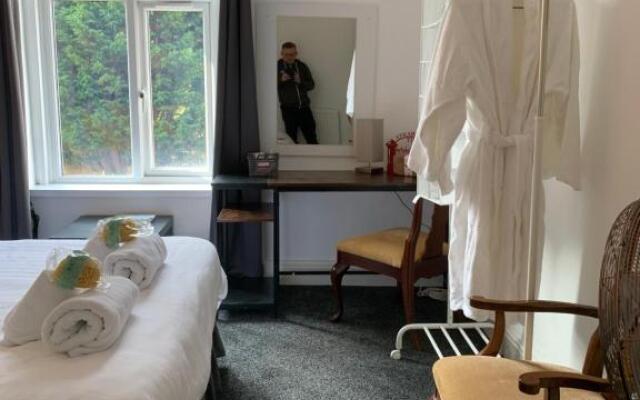 Merseybeat Short stays
