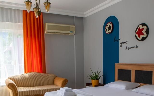 Olya Boutique Hotel