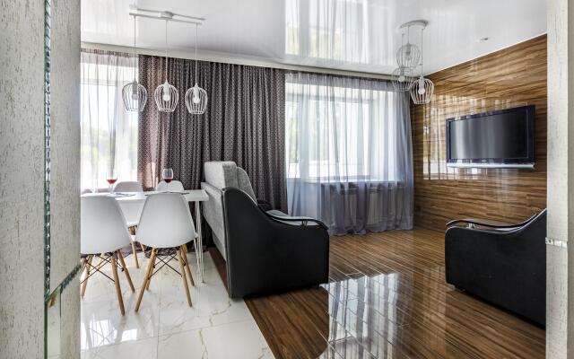 Апартаменты на улице Льва Толстого 18