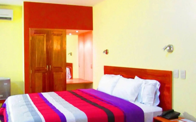 Palau Amazonas Hotel