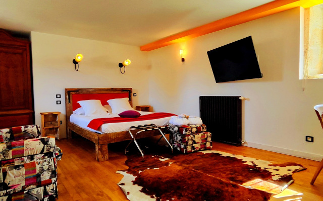 Logis Hôtels Domaine du Châtelard