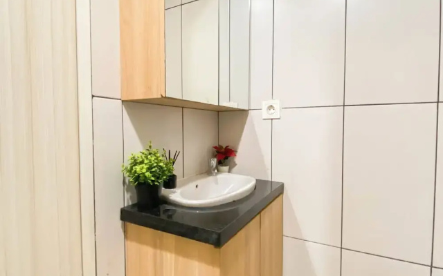 Simple And Homey 2Br At Grand Kamala Lagoon Apartment