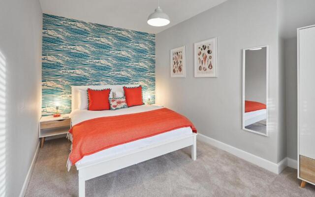 Host Stay Ebb Tide