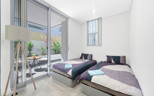 Elegant 2 Bedrooms Terrace with Premium Condition
