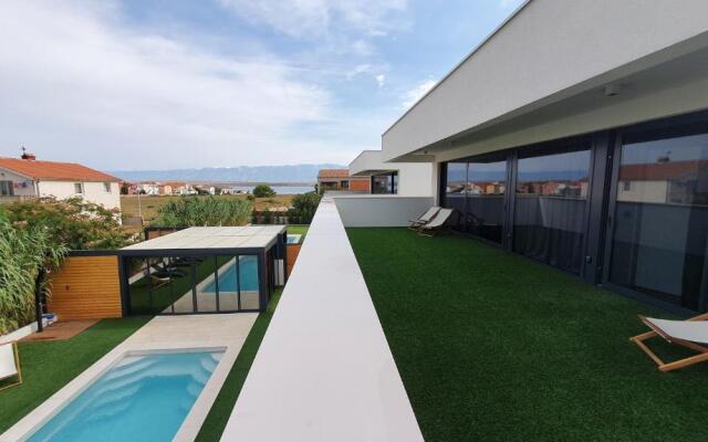 Villa Aurus - Luxury 5 bedroom