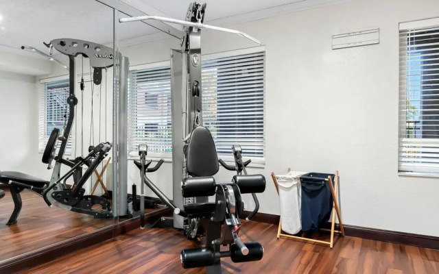 Red Roof Inn Auburn Hills