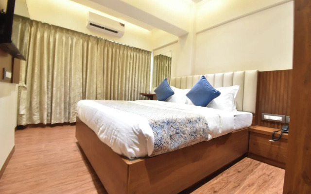 Hotel Kalpana Palace
