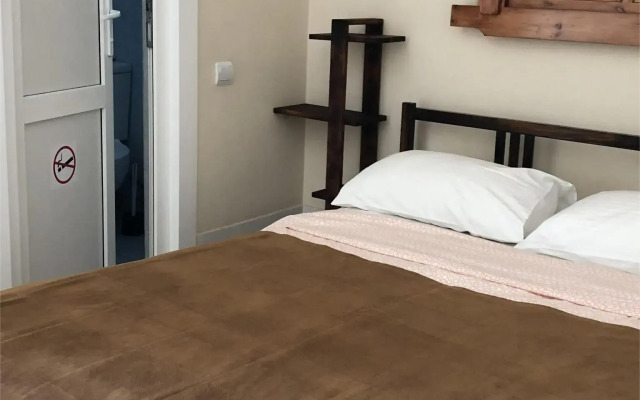 Guest house on 68B Lermontov Street