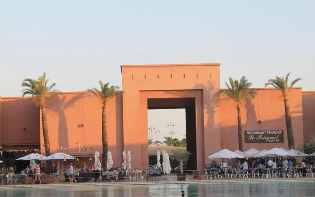 Villa Paramount Golf Resort