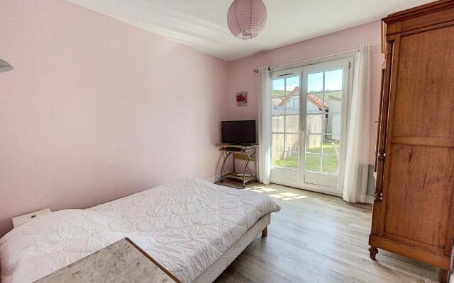 Maison Jullouville, 5 pièces, 8 personnes - FR-1-361-71