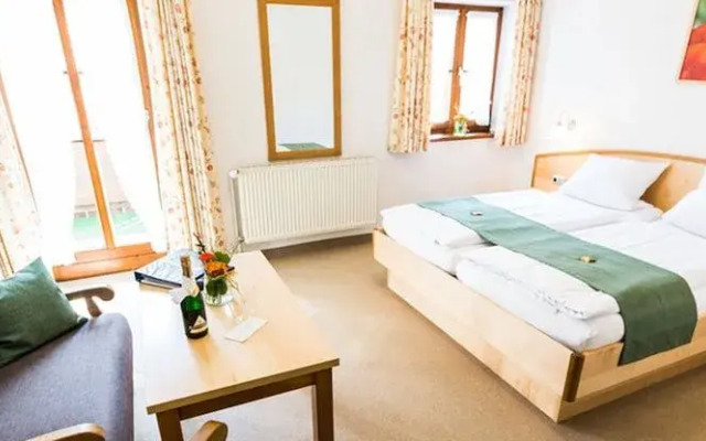 Gästehaus Enzianhof Hotel garni