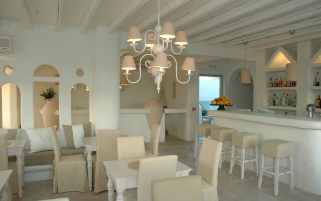 Altana Boutique Hotel