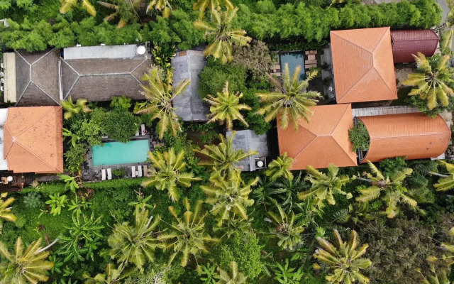 ZEN Rooms Jukut Paku Village