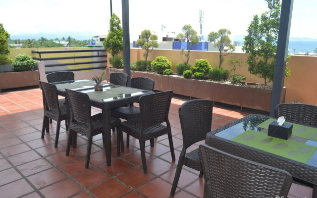 Dolores Hotel