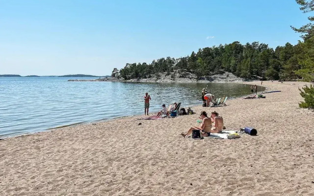 2 Person Holiday Home in Ingaro