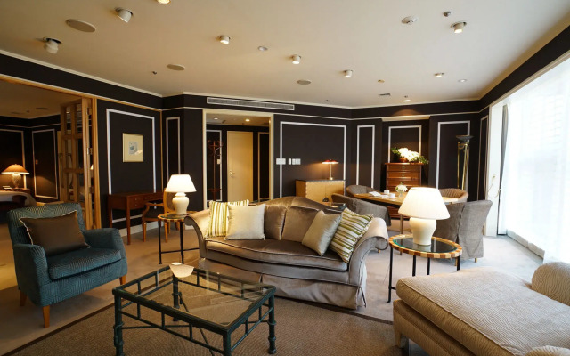 Allamanda Aoyama Hotel