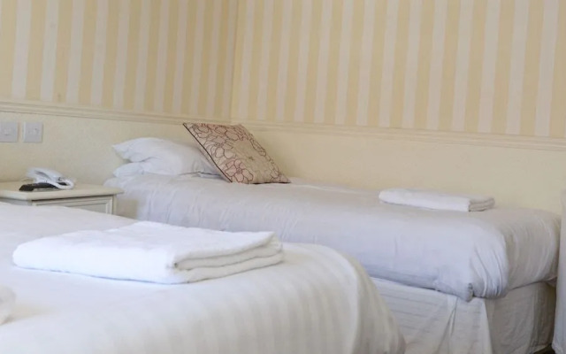 Limes Hotel