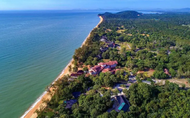 ēRYAbySURIA Cherating